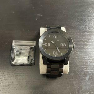 Nixon metal watch